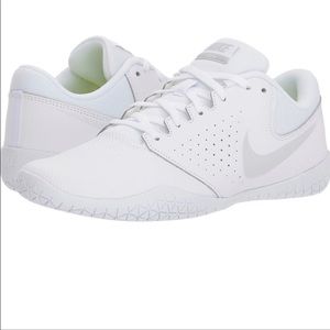 Nike Women's Sideline IV Cheerleading Shoe Size 8